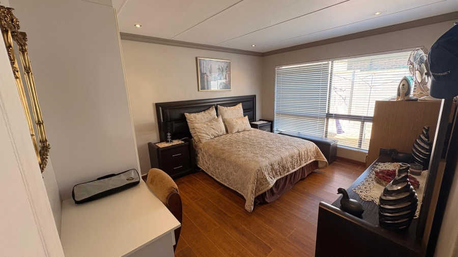 3 Bedroom Property for Sale in Reebok Western Cape